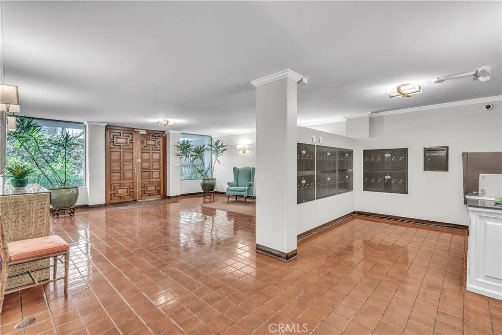 Pasadena, CA 91105,330 W California BLVD #103