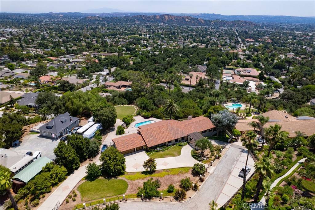 Glendora, CA 91741,955 N Easley Canyon RD