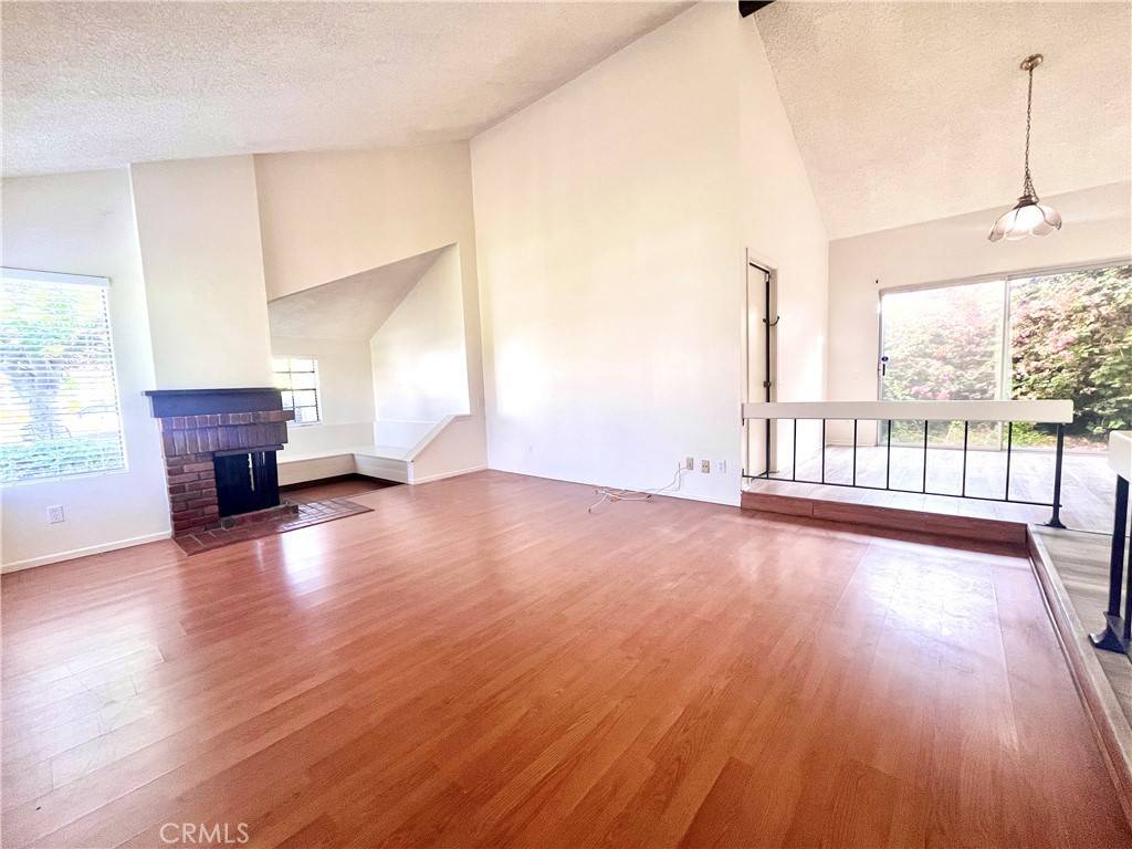 Irvine, CA 92604,21 Sandpiper
