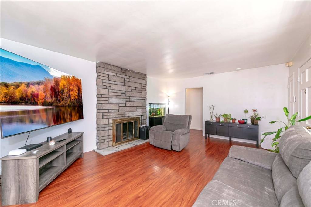 Arleta, CA 91331,14430 Pinney ST