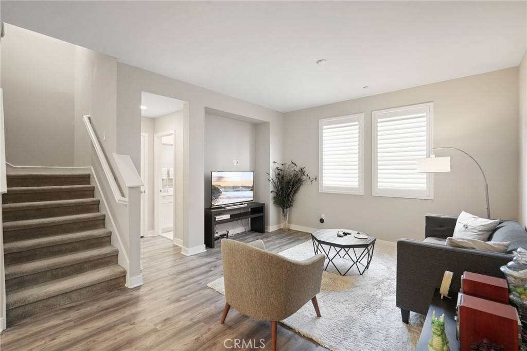 Glendora, CA 91741,627 W Foothill BLVD #36