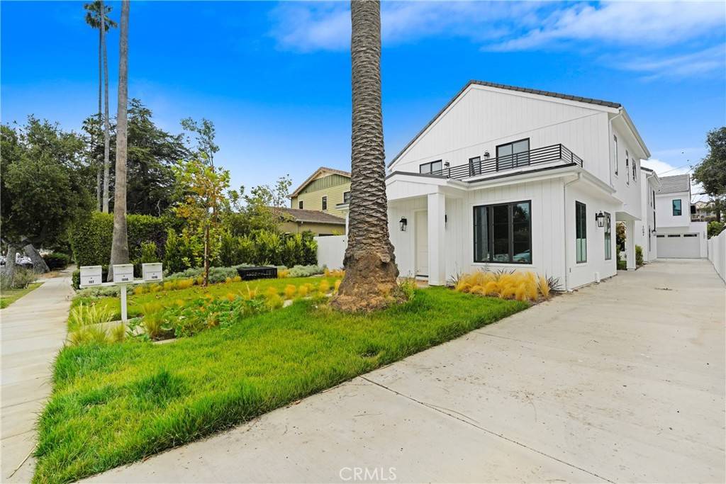 Pasadena, CA 91107,107 N Parkwood AVE
