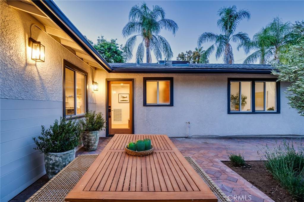 Pasadena, CA 91103,1393 Navarro AVE