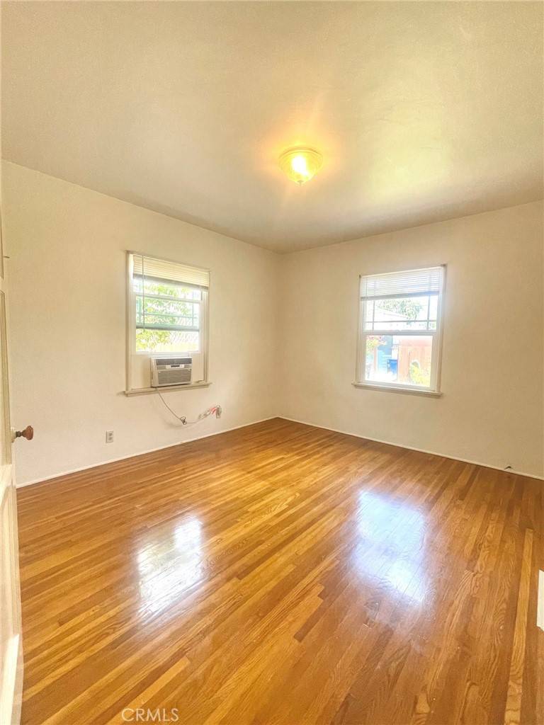 Signal Hill, CA 90755,3224 Cerritos AVE