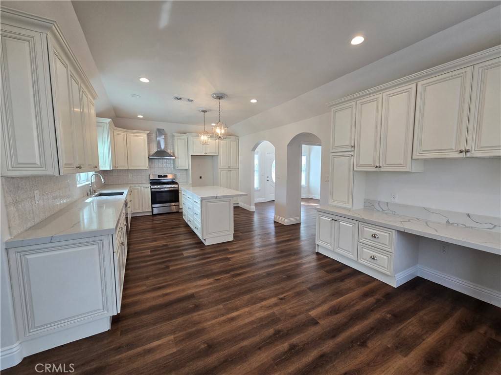 Monrovia, CA 91016,119 Norumbega DR