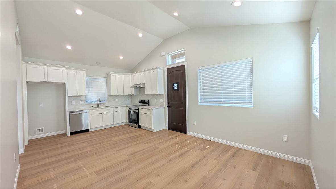 San Dimas, CA 91773,913 Durango CT