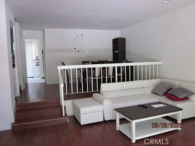 Woodland Hills, CA 91367,21901 Burbank BLVD #168
