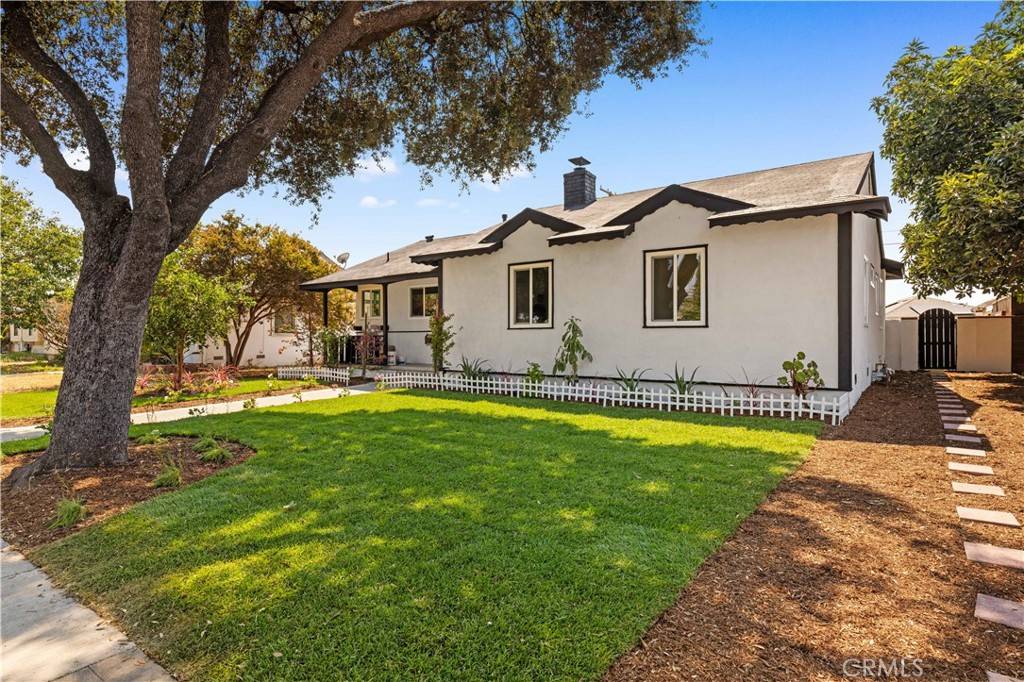 Fullerton, CA 92833,619 S Brookhurst RD