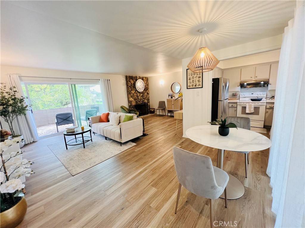 Torrance, CA 90505,23061 Nadine CIR #B
