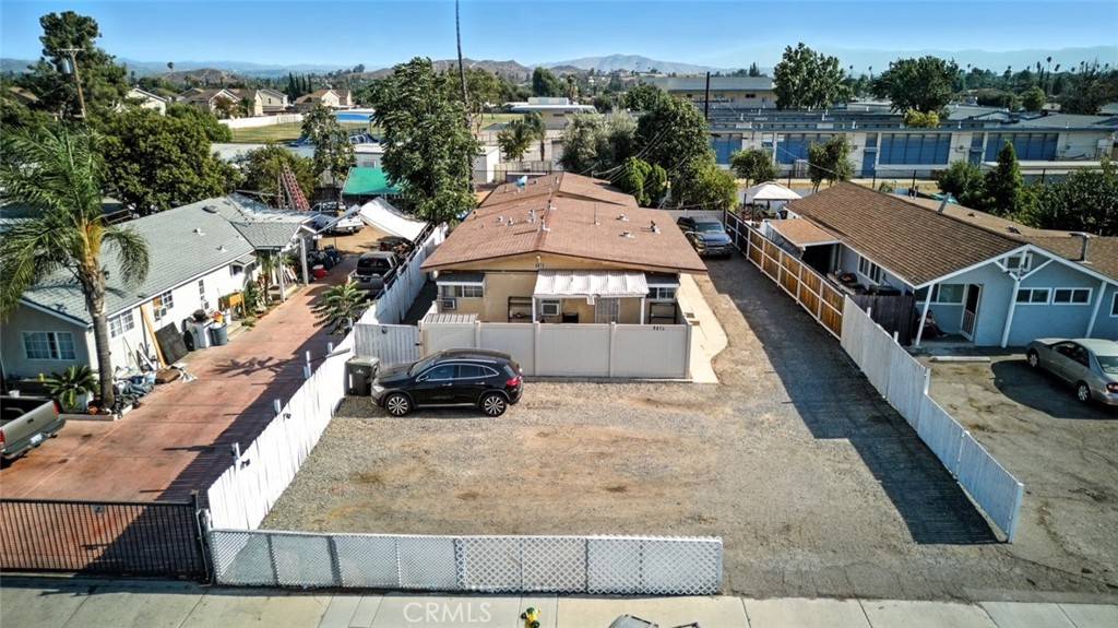 Riverside, CA 92503,8876 Cypress AVE