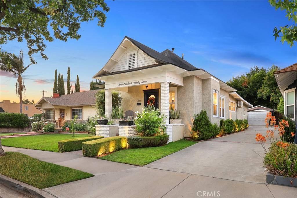 Monrovia, CA 91016,327 E LEMON AVE