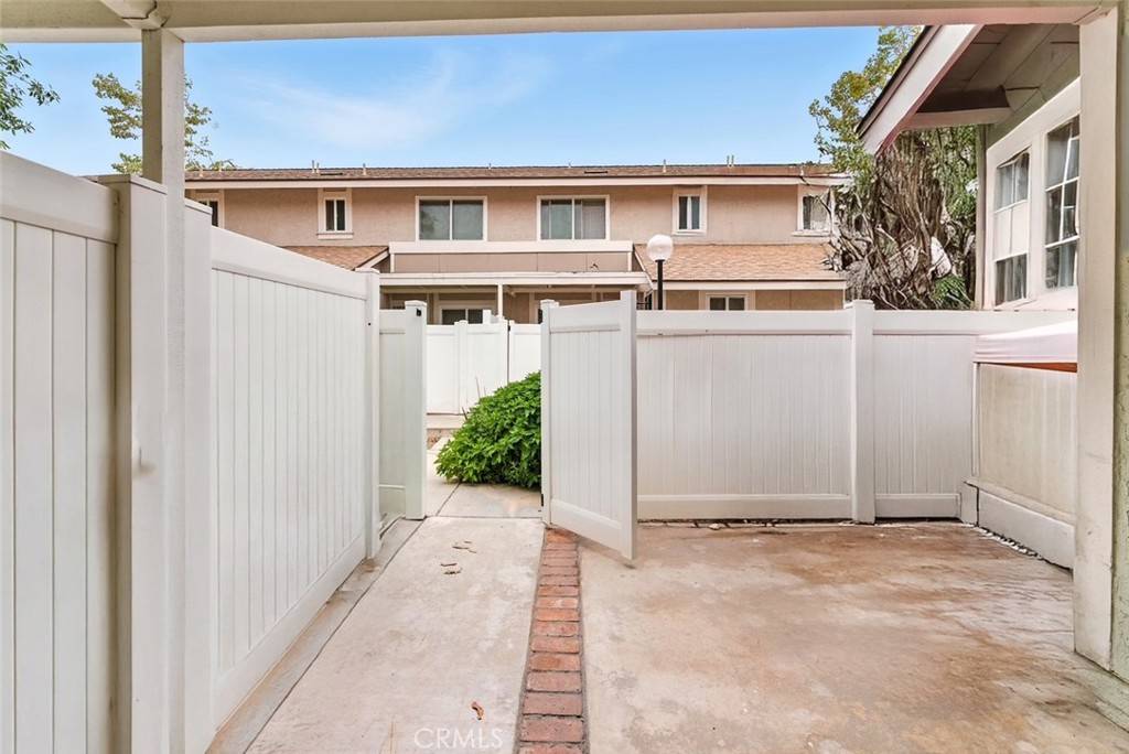 Ontario, CA 91761,1650 S Campus AVE #41
