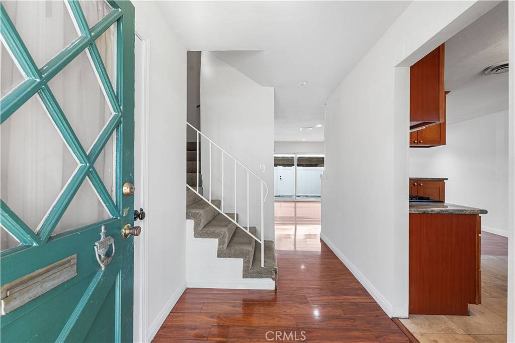 Azusa, CA 91702,412 N Cerritos AVE