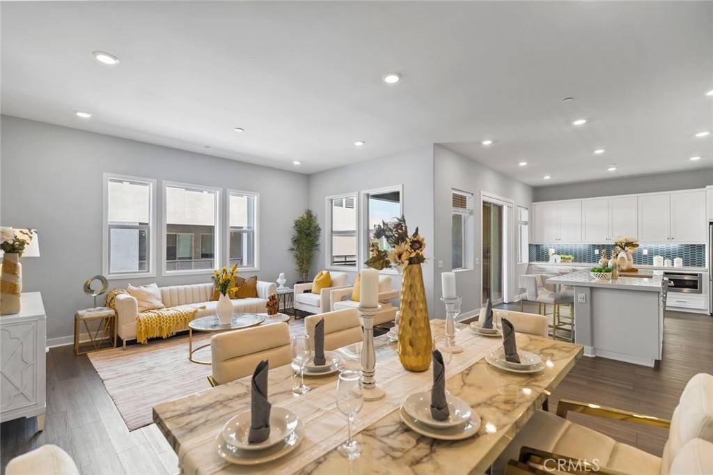 Montebello, CA 90640,1198 Poppy CT