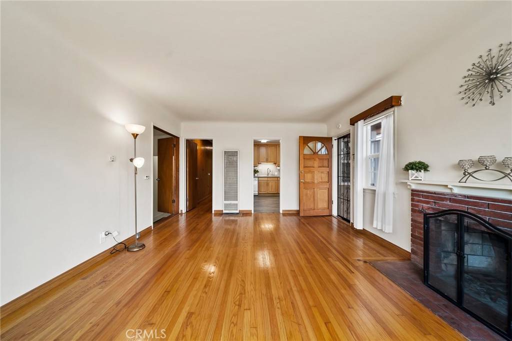 Torrance, CA 90504,2034 W 165th ST
