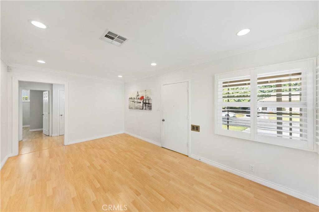 Arcadia, CA 91006,5326 Farna AVE