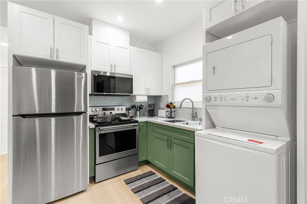 Long Beach, CA 90813,1044 Daisy AVE #1/2