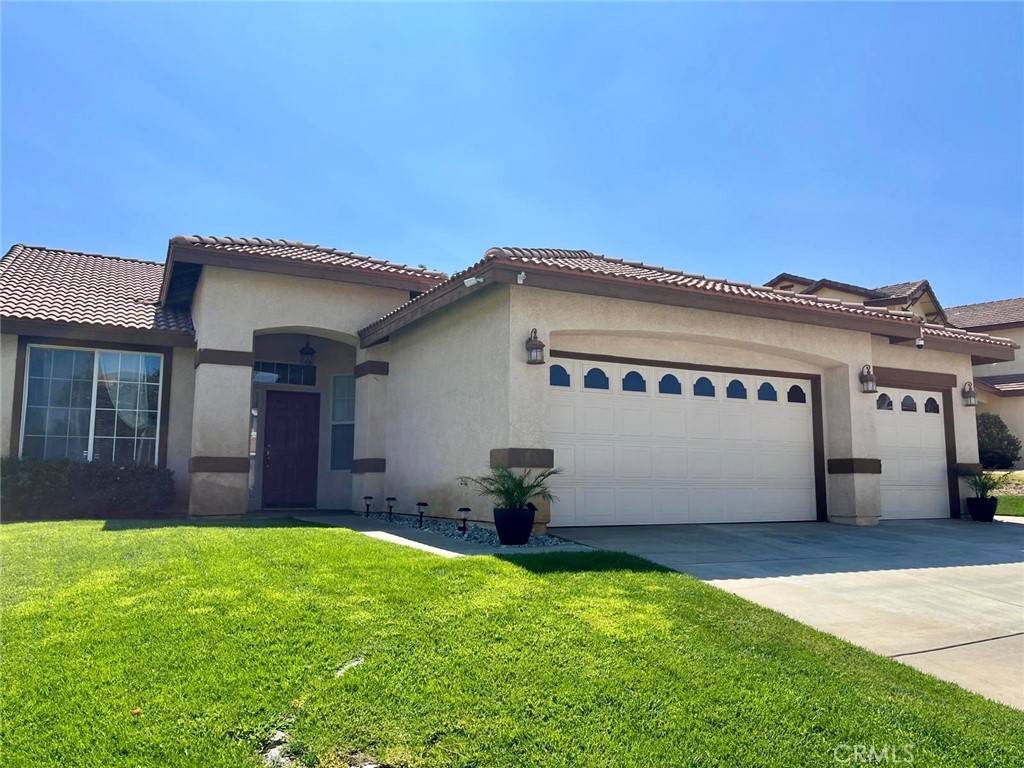 Palmdale, CA 93551,3520 Satin CT