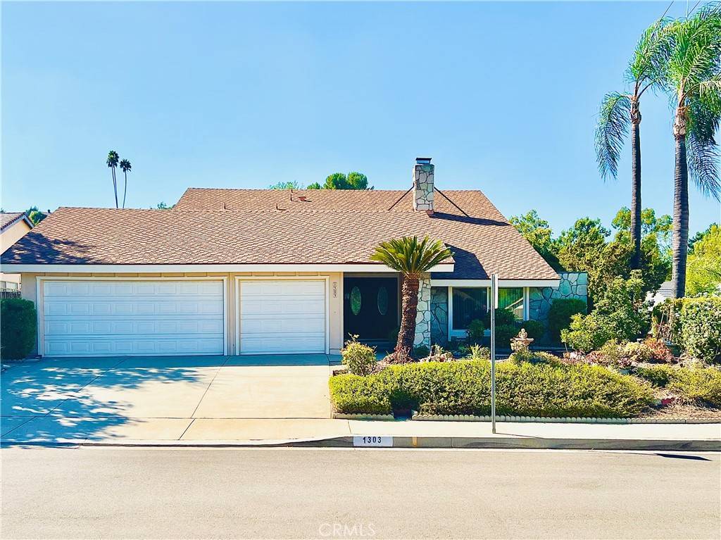 Diamond Bar, CA 91765,1303 Holly Leaf