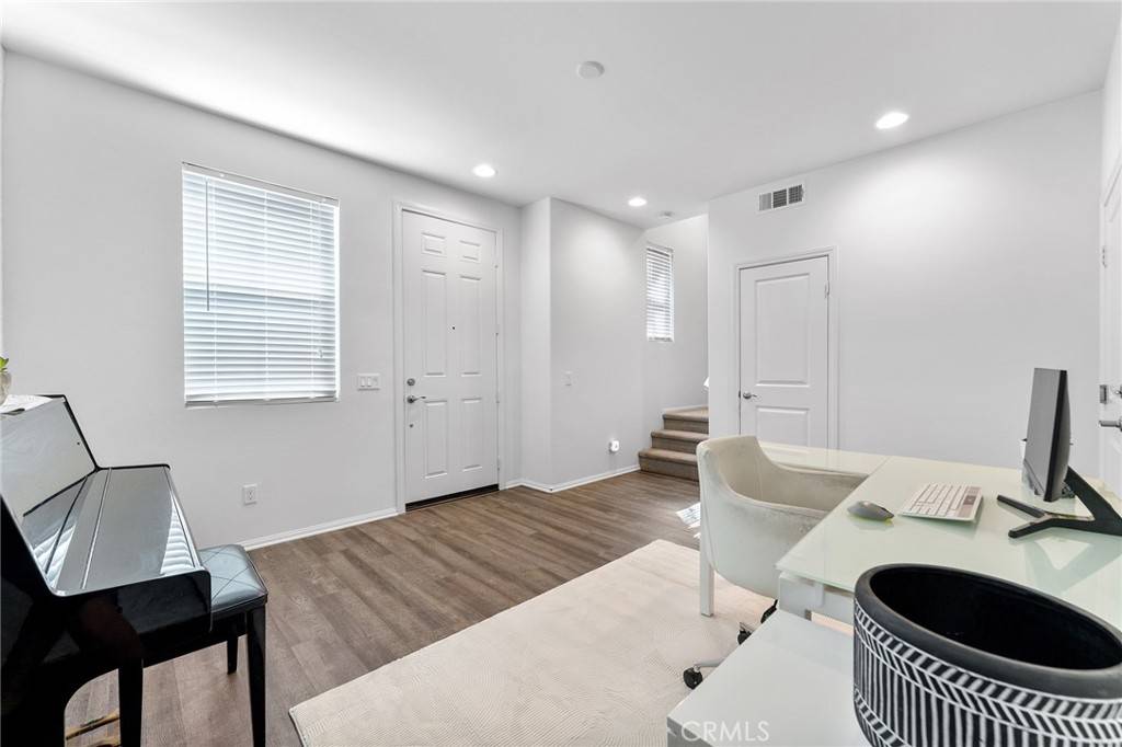 Upland, CA 91786,152 Dorsett AVE