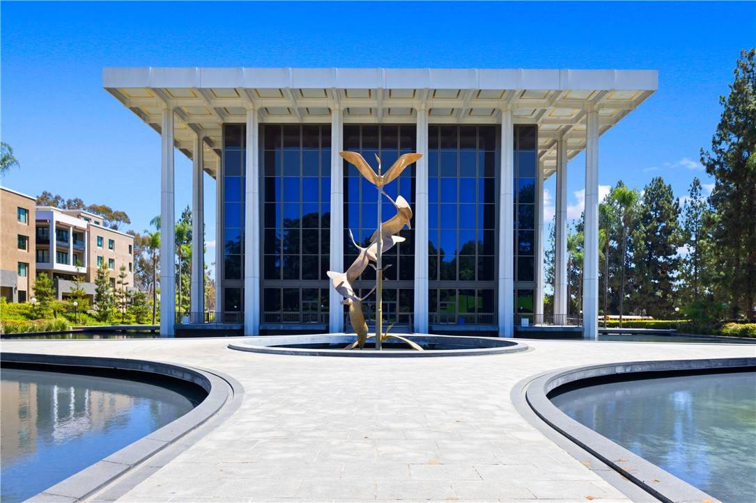 Pasadena, CA 91105,332 W Green ST #109