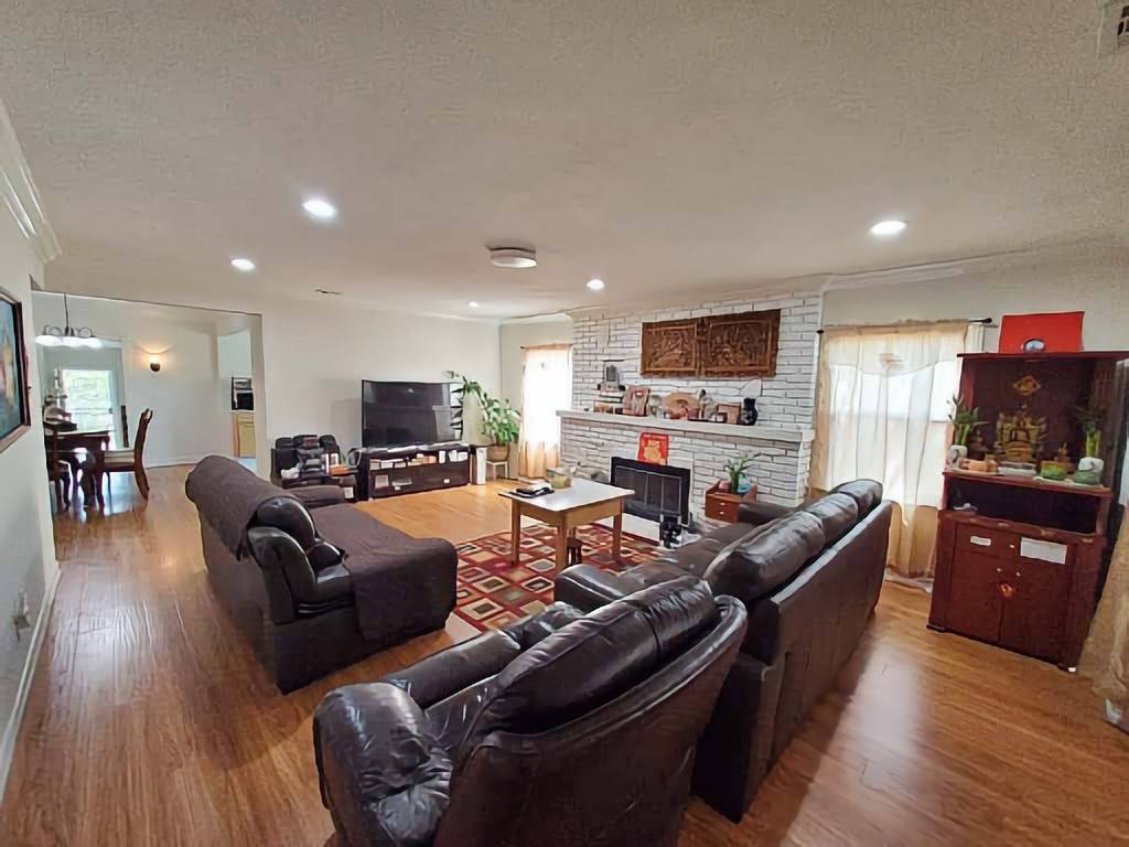 Alhambra, CA 91801,1024 S 6th