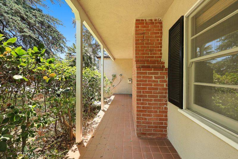 San Marino, CA 91108,1731 S San Gabriel
