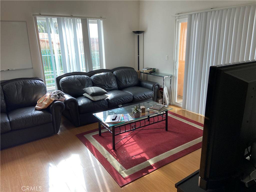 Los Angeles, CA 90031,3711 Baldwin