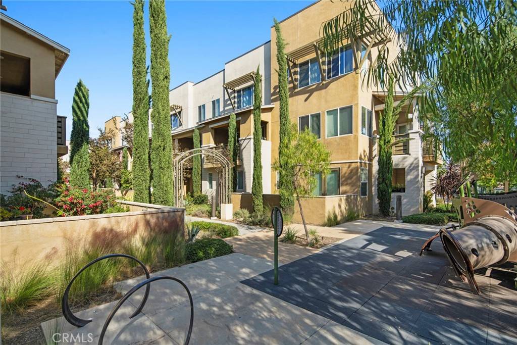 El Monte, CA 91733,2825 Blossom CT