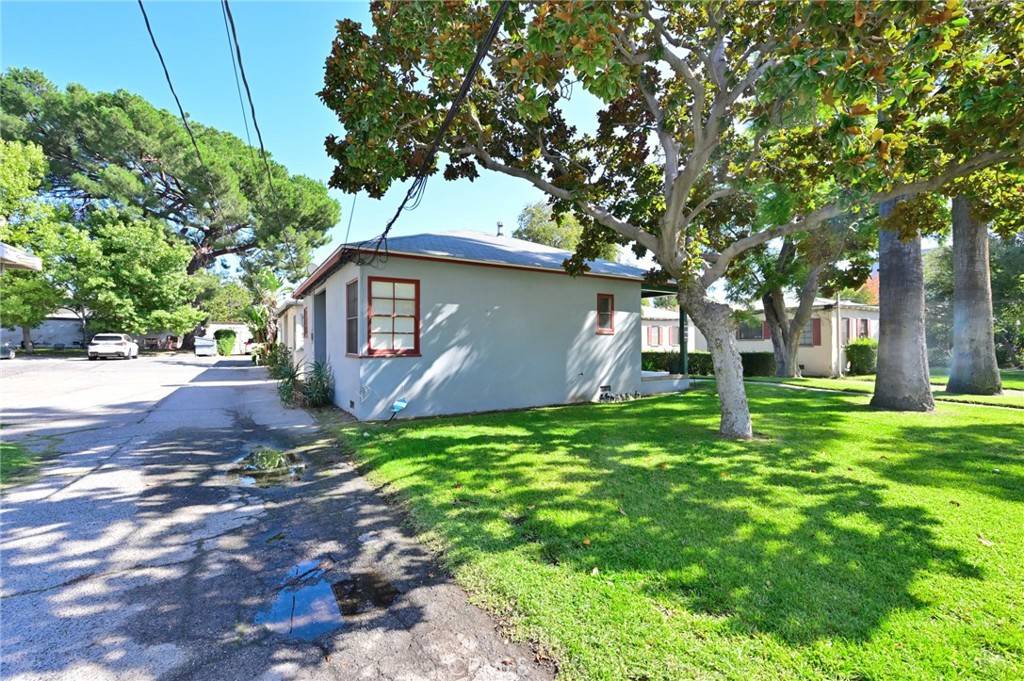 Pasadena, CA 91101,526 N Madison