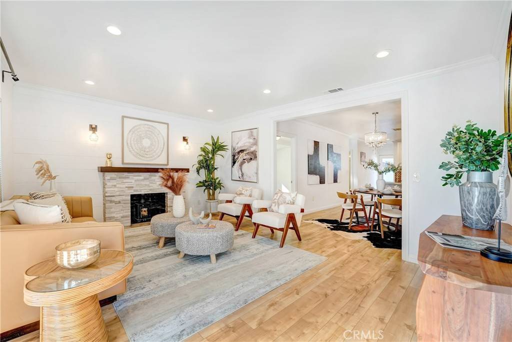 Los Angeles, CA 90032,5217 Navarro