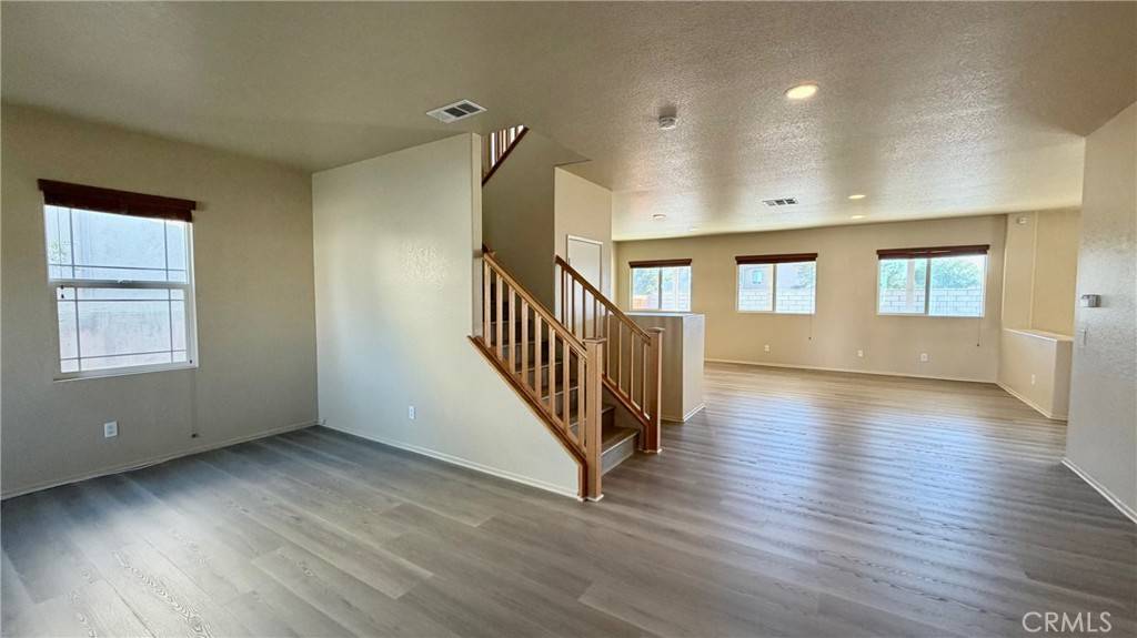 Victorville, CA 92394,14741 Coachman