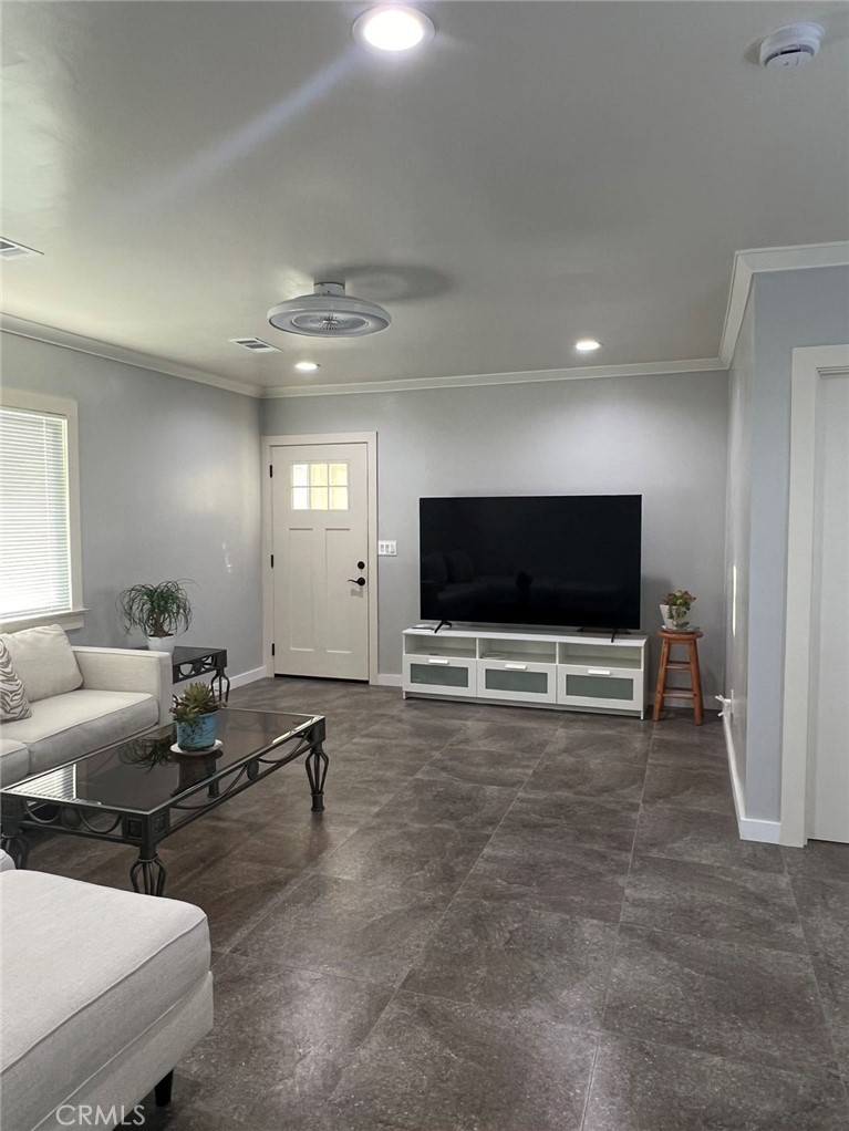 Duarte, CA 91010,1017 Oak AVE