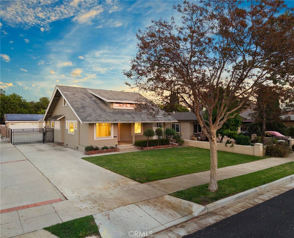 Alhambra, CA 91801,124 N Valencia ST