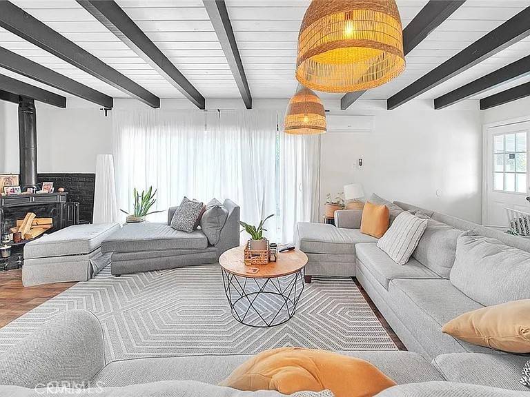 West Covina, CA 91790,1027 West Durness Street