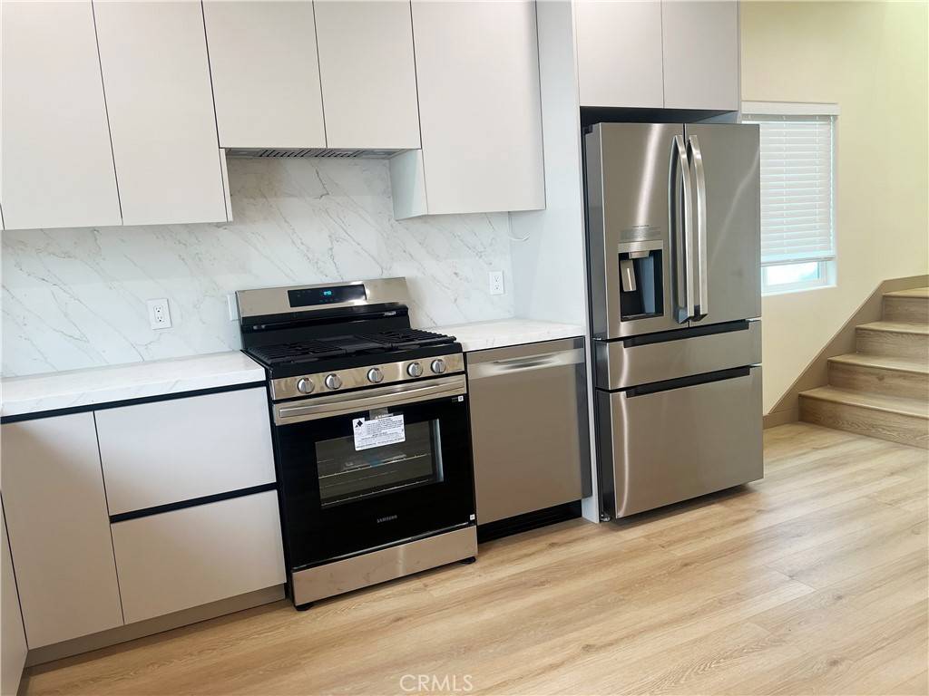 Pasadena, CA 91104,1514 E Woodbury AVE N #1/2