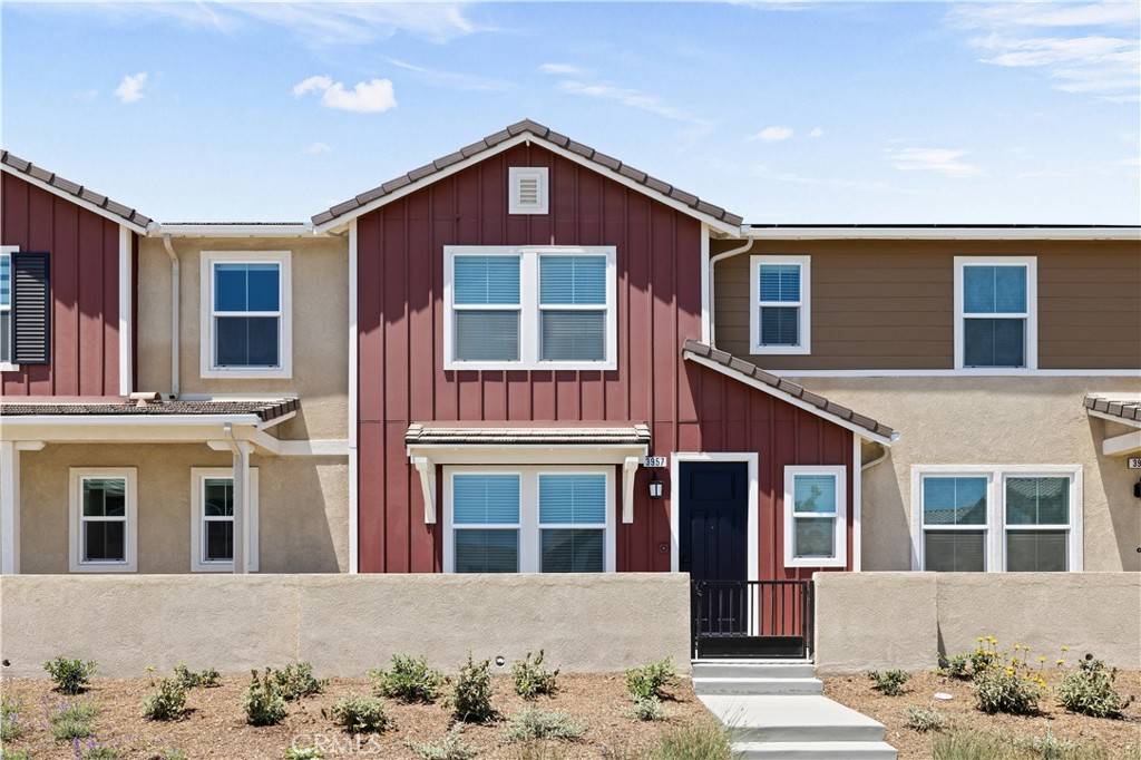 Ontario, CA 91761,3957 E Huntington