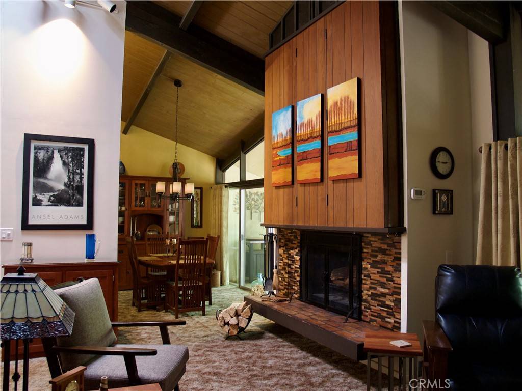 Twin Peaks, CA 92391,872 Sierra Vista DR #9