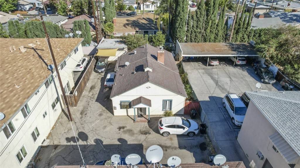 North Hollywood, CA 91605,13127 Vanowen ST