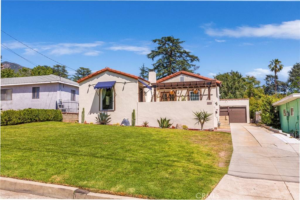 Altadena, CA 91001,3050 Glen AVE