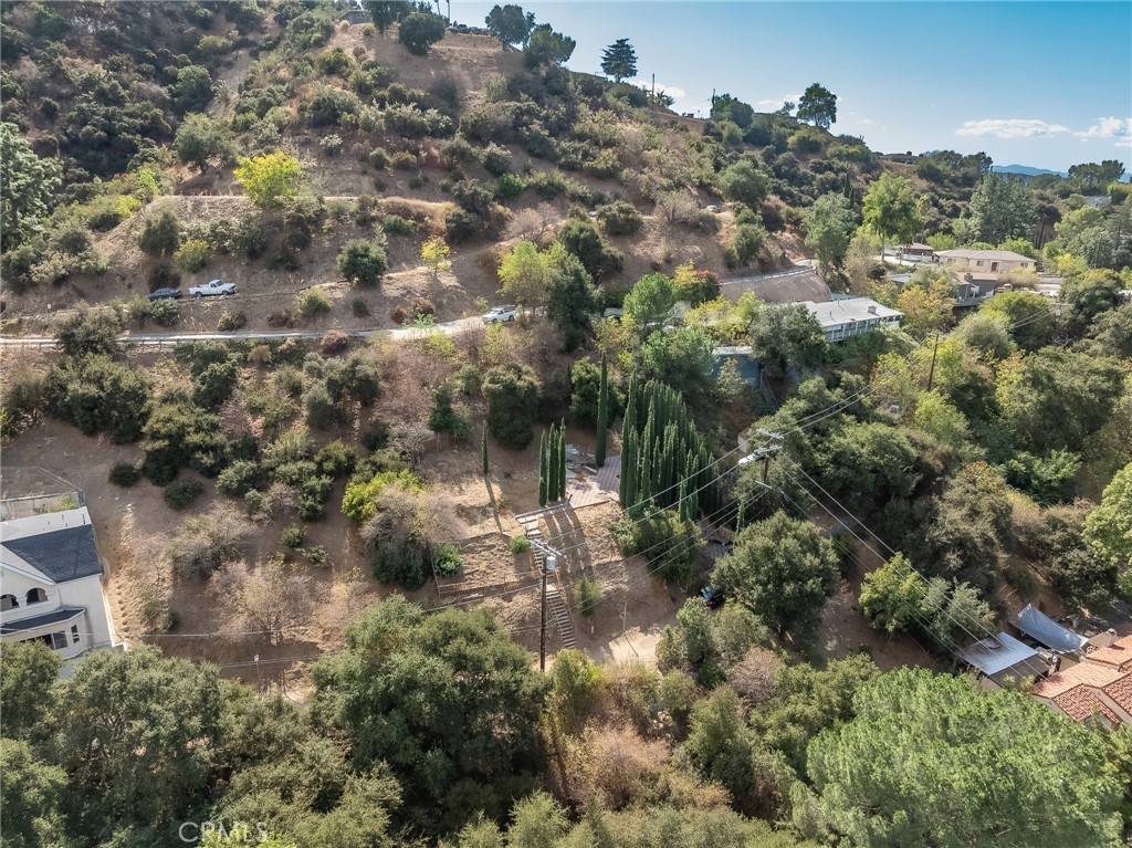 Tujunga, CA 91042,7136 Highcliff Trail