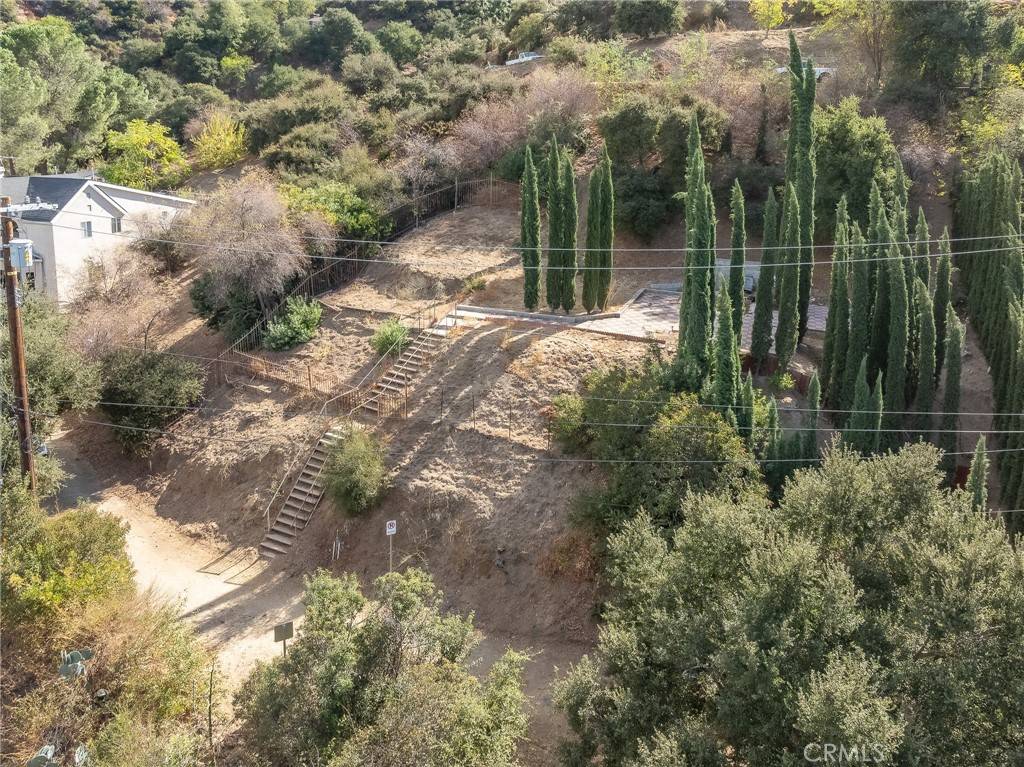 Tujunga, CA 91042,7136 Highcliff Trail