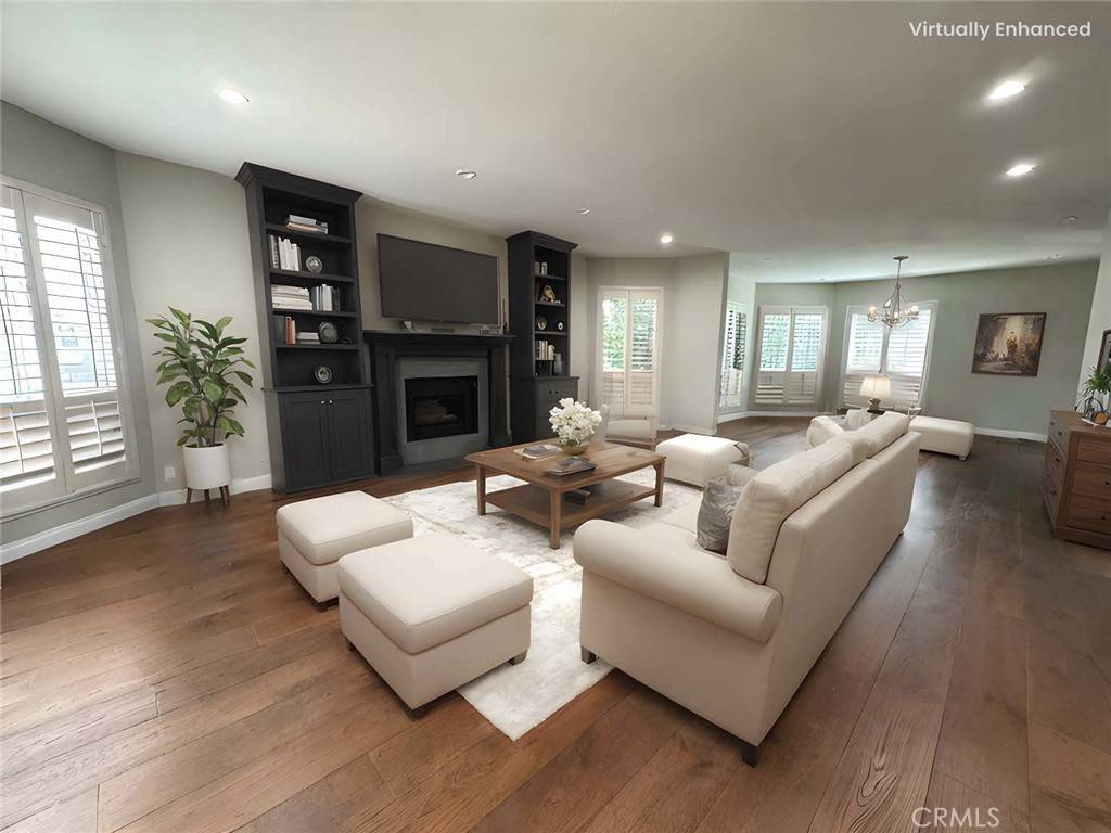 Toluca Lake, CA 91602,10409 Riverside DR #204
