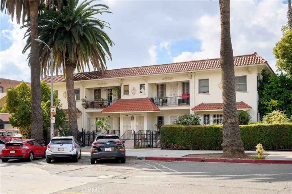 Los Feliz, CA 90028,5648 Franklin Ave