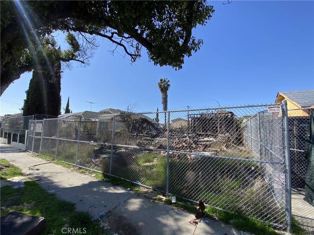 Los Angeles, CA 90029,1165 N Berendo ST