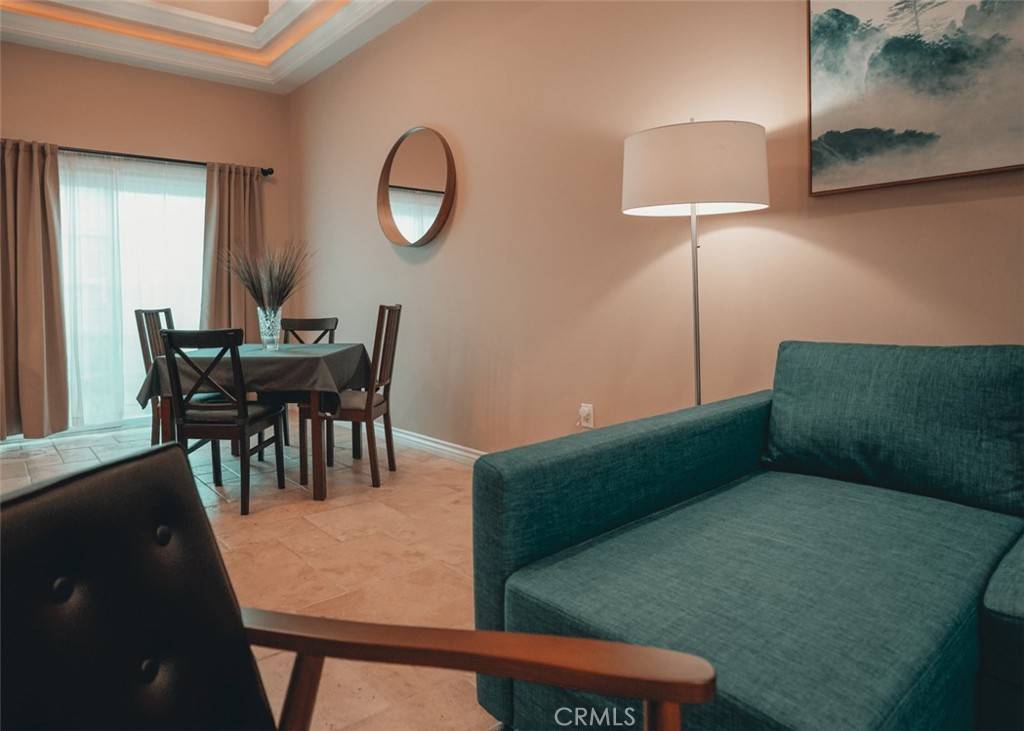 Glendale, CA 91202,1153 San Rafael AVE #105