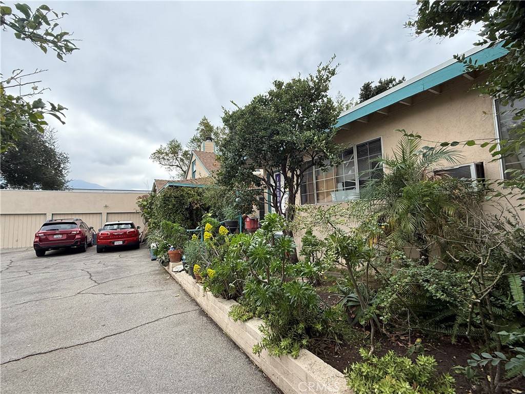 Sunland, CA 91040,10438 Scoville AVE