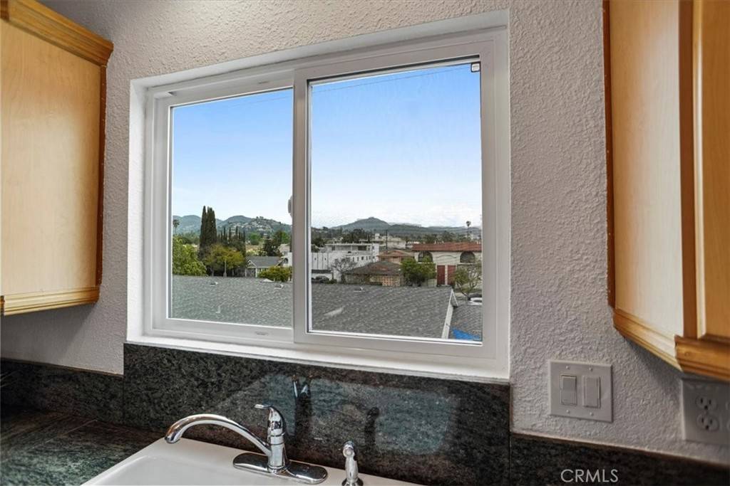 Glendale, CA 91206,310 N Jackson ST #330