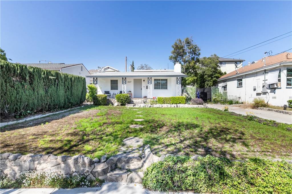 Montrose, CA 91020,2547 Piedmont AVE