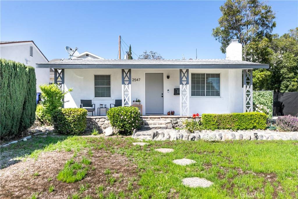 Montrose, CA 91020,2547 Piedmont AVE